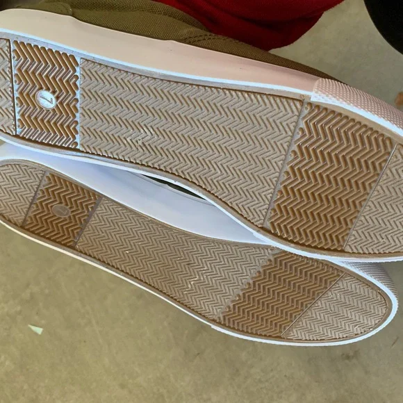 NWT Mens Goodfellow & Co. Brady Sneakers Olive - 7 - Picture 6 of 6